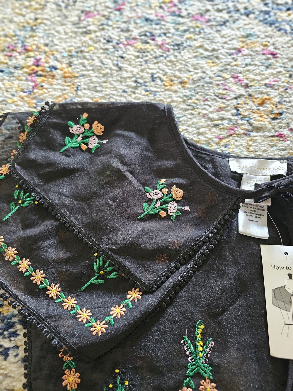 House of Harlow 1960 Black Embroidered Floral Detachable Collar - Picture 2 of 5